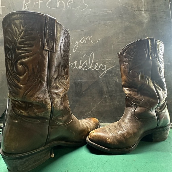 Red Wing Shoes Other - Redwing Pecos leather vintage made in USA men’s cowboy boots size 10